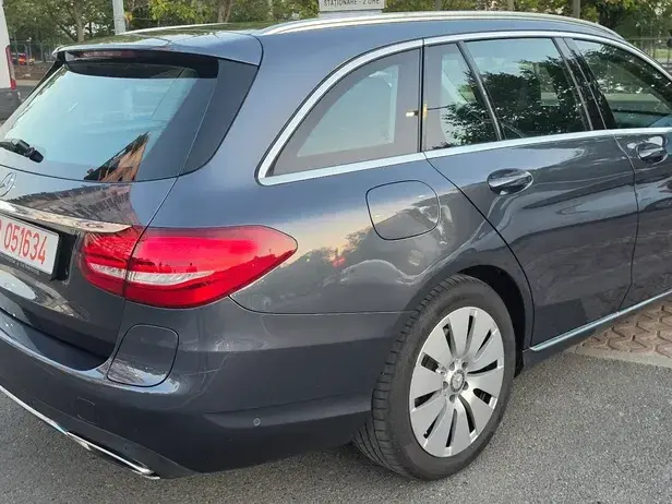 Mercedes-Benz C