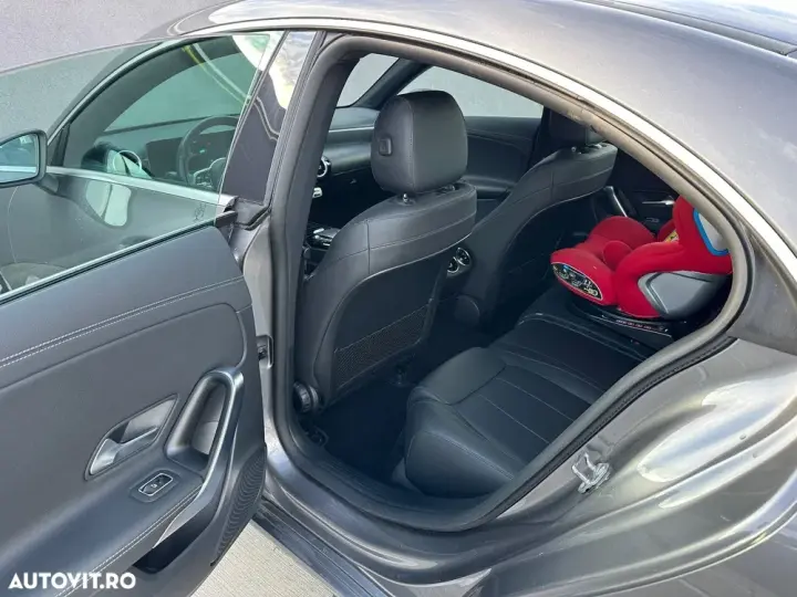 Mercedes-Benz CLA 180 C118 d 7G-DCT Edition