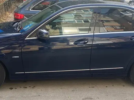 Mercedes-Benz C W204 180 BlueEFFICIENCY 7G-TRONIC Avantgarde