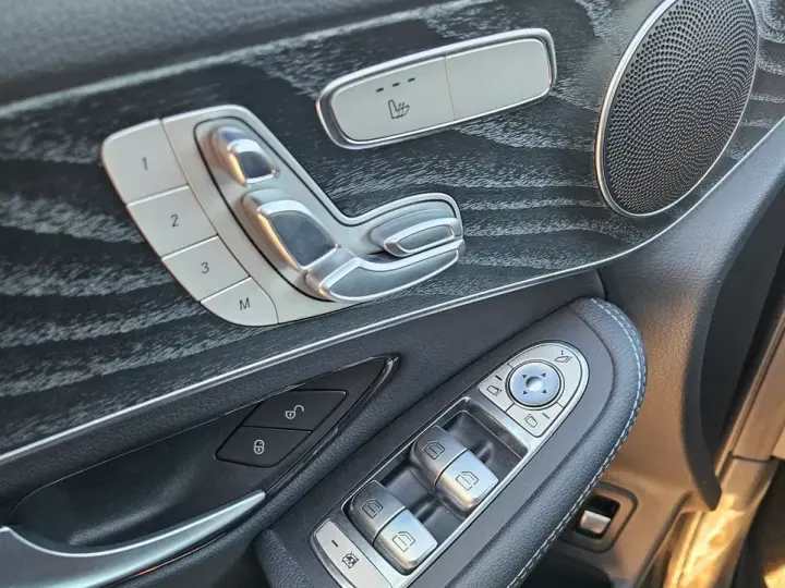 Mercedes-Benz GLC X253