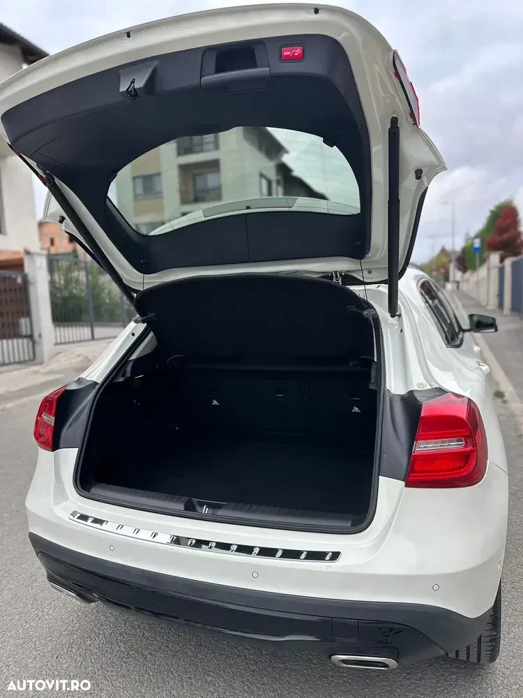 Mercedes-Benz GLA X156 — imagine 3