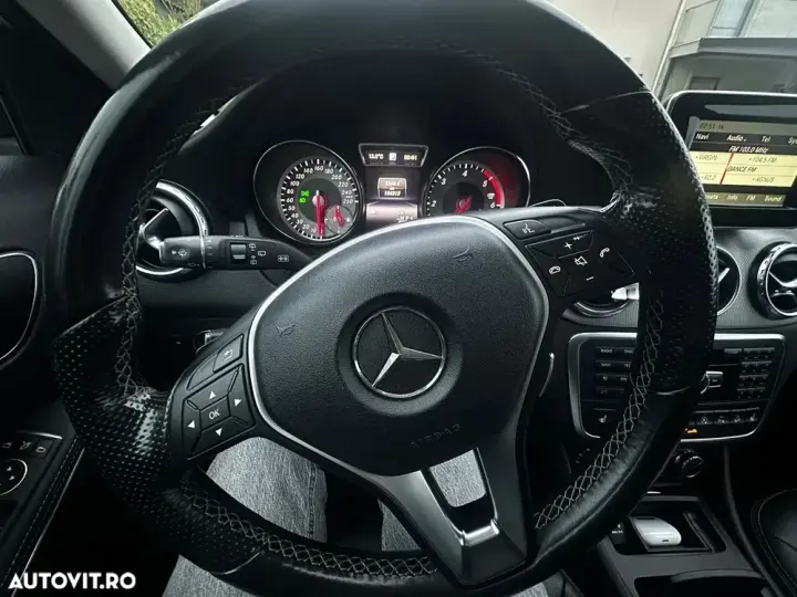 Mercedes-Benz GLA X156