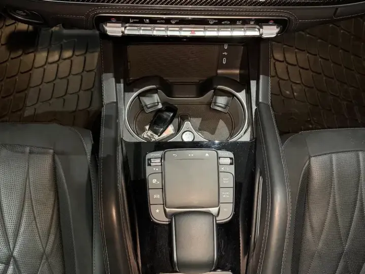 Mercedes-Benz GLE AMG 53 4MATIC+ MHEV