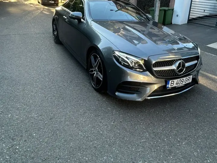 Mercedes-Benz E