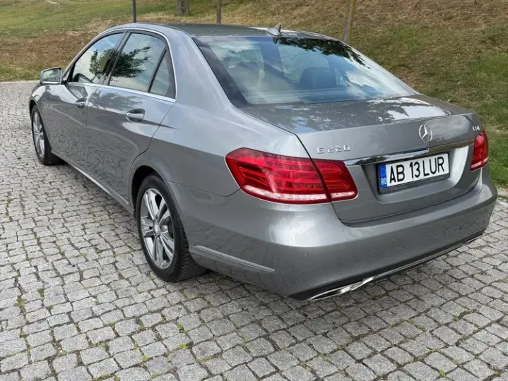 Mercedes-Benz CLE 220