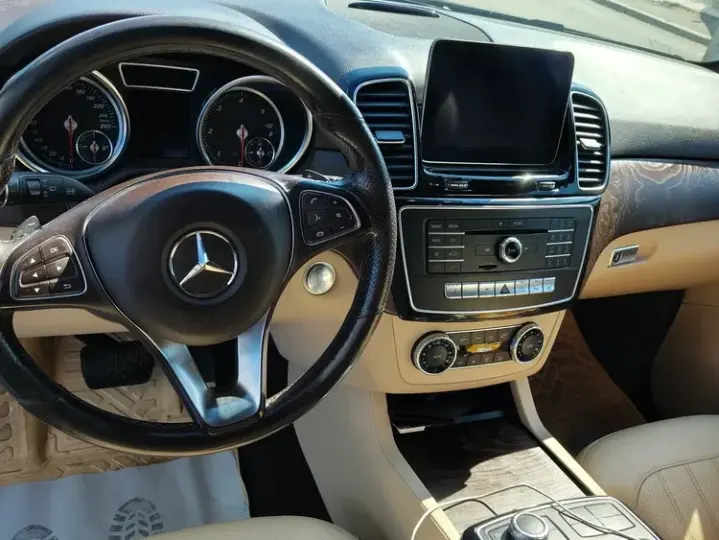 Mercedes-Benz GLE 350 d 4MATIC