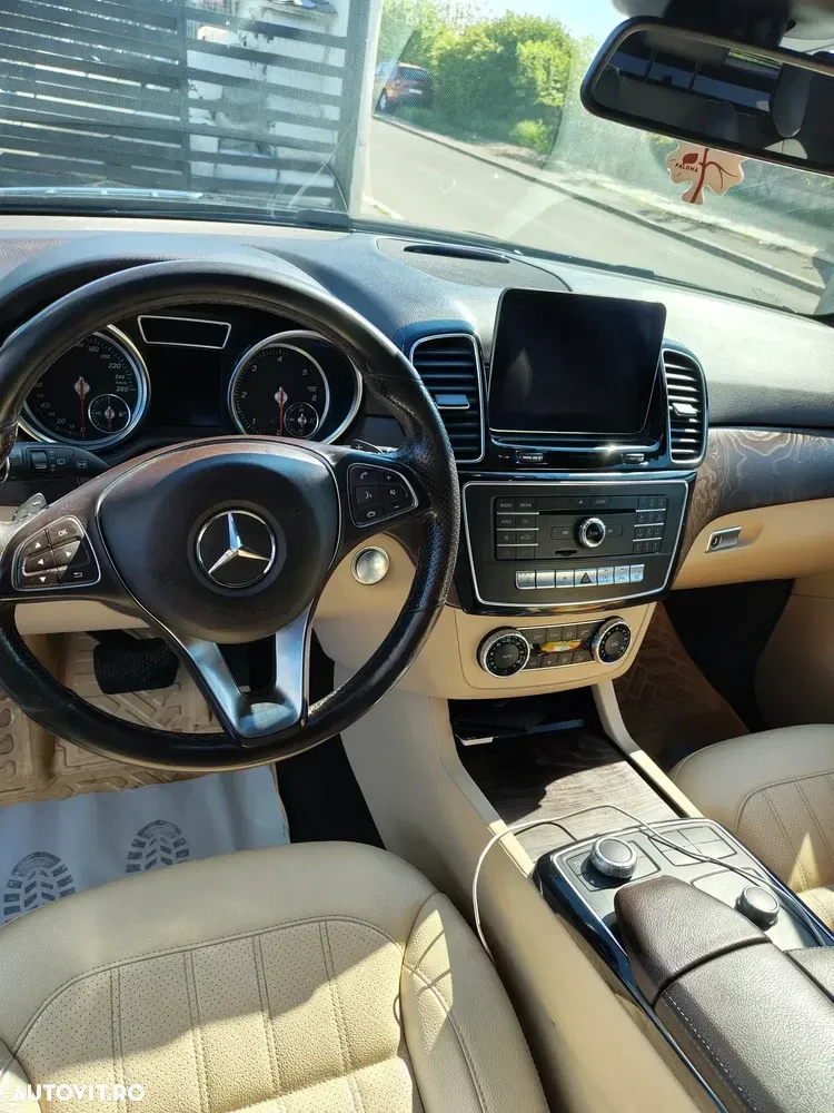 Mercedes-Benz GLE 350 d 4MATIC — imagine 3