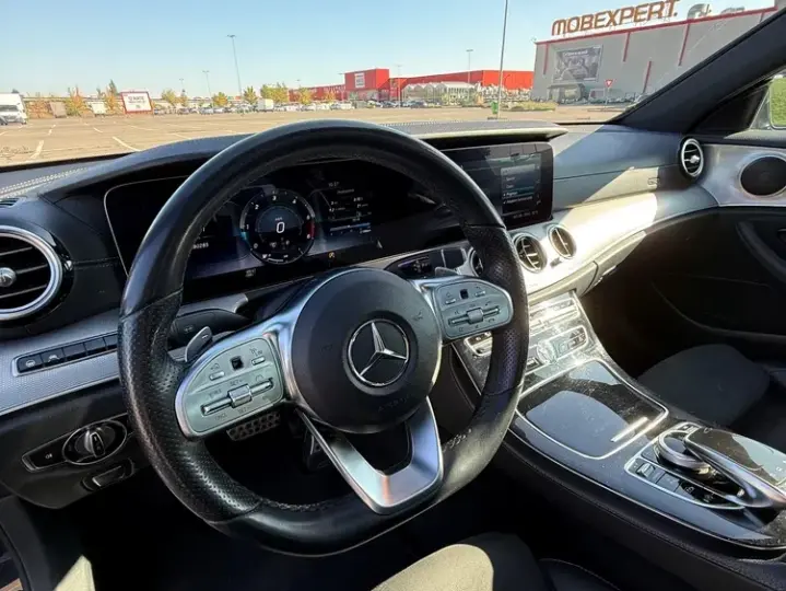 Mercedes-Benz E W213 220 d Aut.