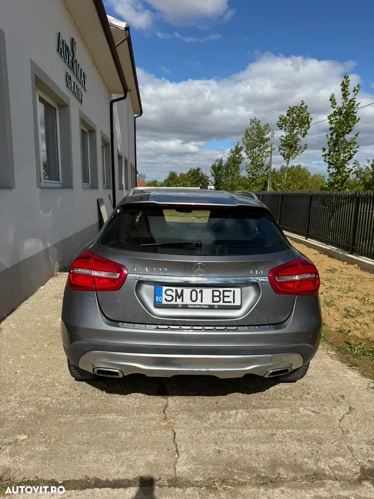 Mercedes-Benz GLA 200 CDI — imagine 6