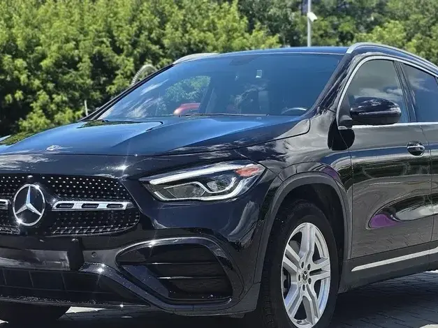 Mercedes-Benz GLA 250 4MATIC Aut.