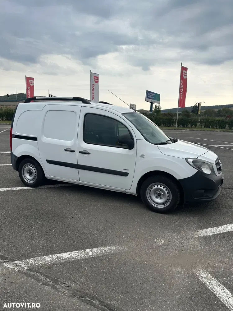 Mercedes-Benz Citan Lung Combi — imagine 5