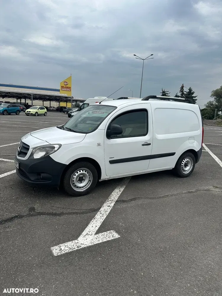 Mercedes-Benz Citan Lung Combi — imagine 4
