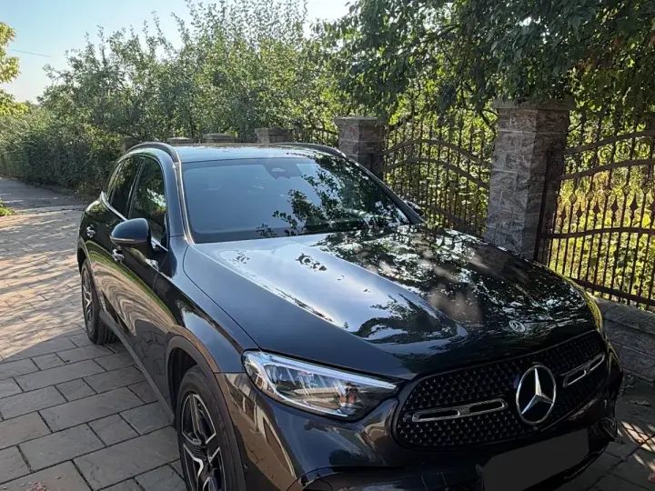 Mercedes-Benz GLC X254