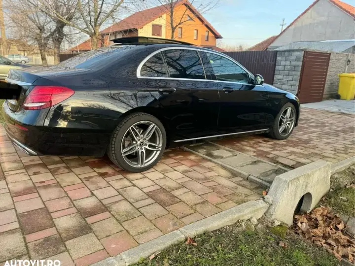 Mercedes-Benz E 220 d Aut.