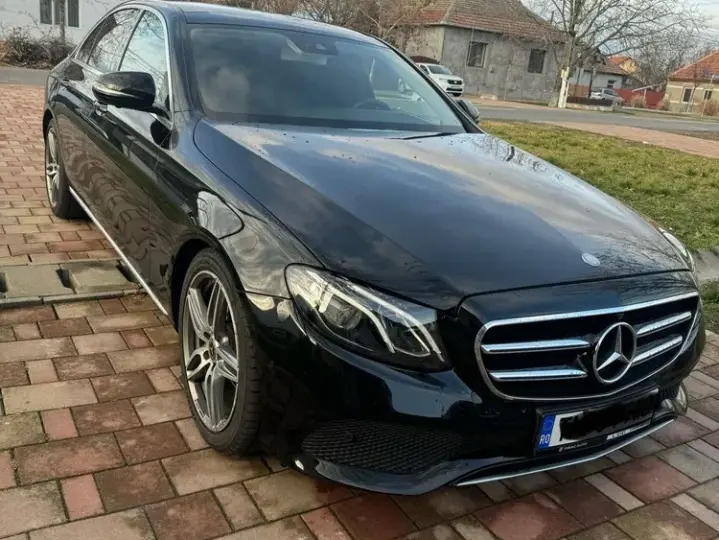 Mercedes-Benz E 220 d Aut.