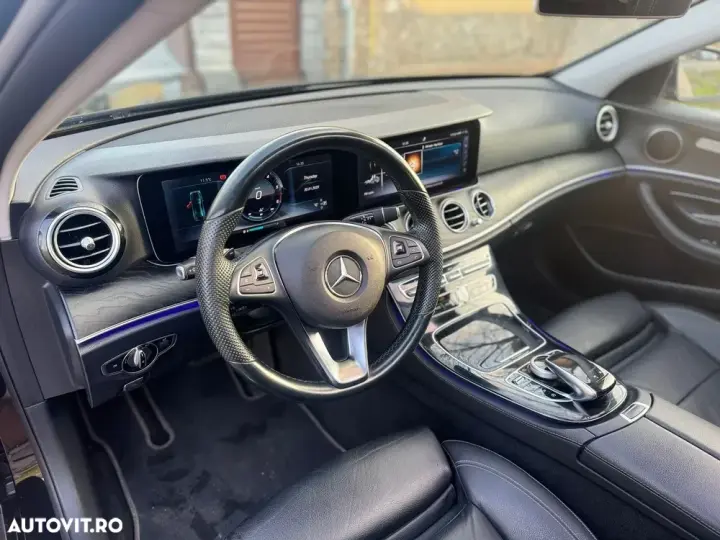 Mercedes-Benz E 220 d Aut.