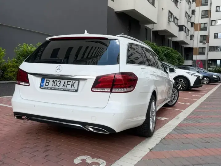 Mercedes-Benz E W212 220 CDI