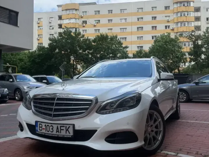 Mercedes-Benz E W212 220 CDI