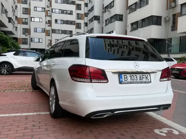 Mercedes-Benz E W212 220 CDI