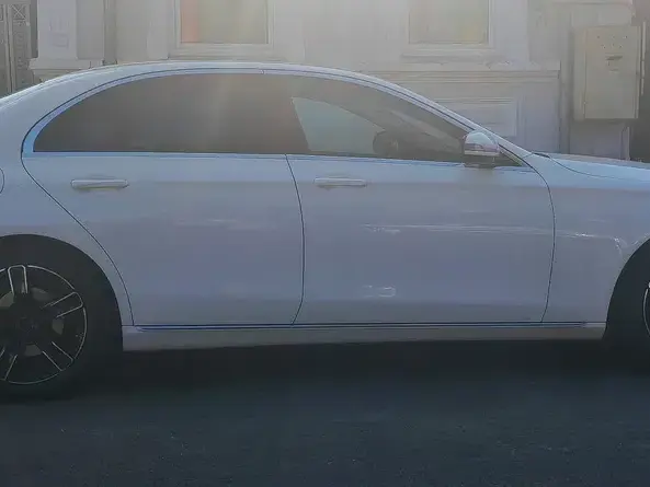 Mercedes-Benz E W213 200 Aut.