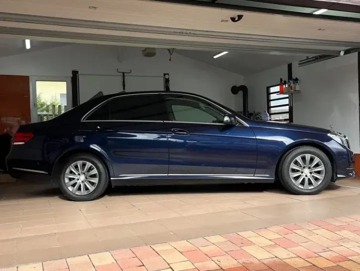 Mercedes-Benz E W212