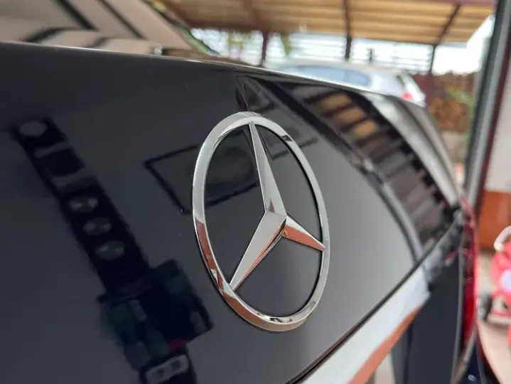 Mercedes-Benz E W212