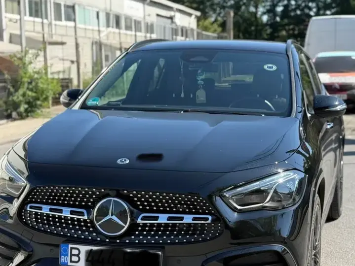 Mercedes-Benz GLA H247 200 MHEV