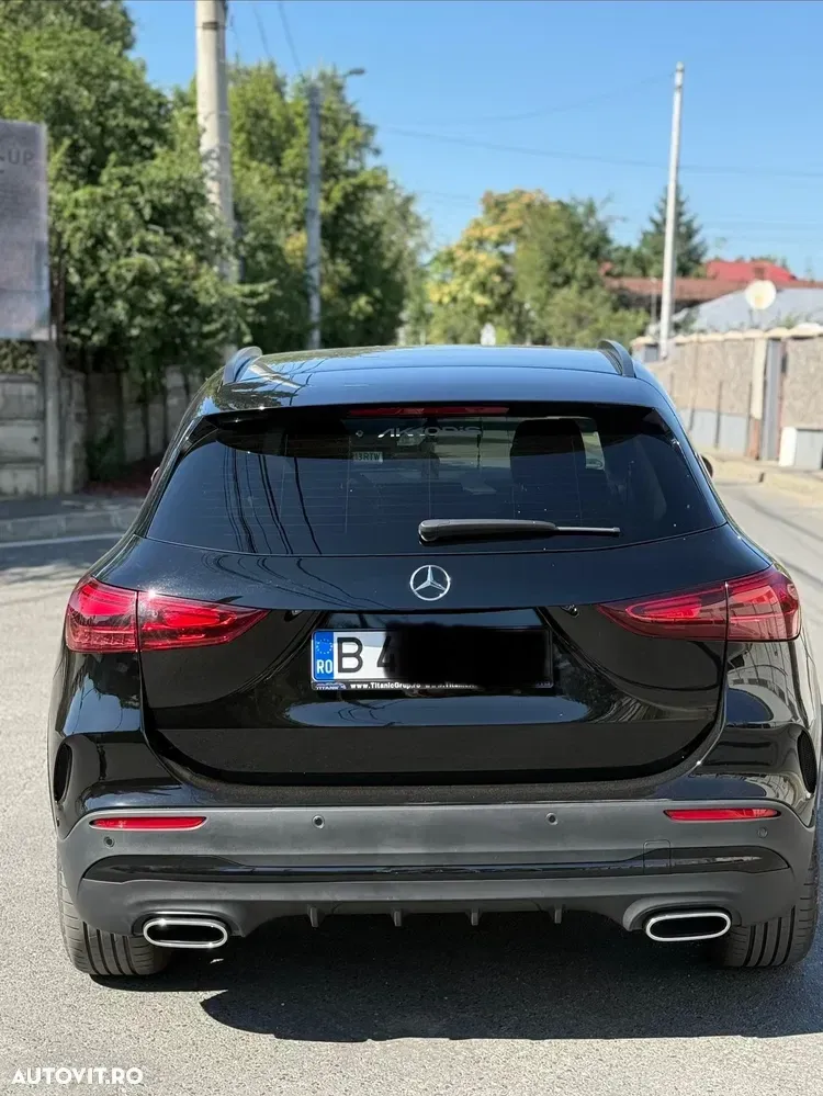 Mercedes-Benz GLA H247 200 MHEV — imagine 2
