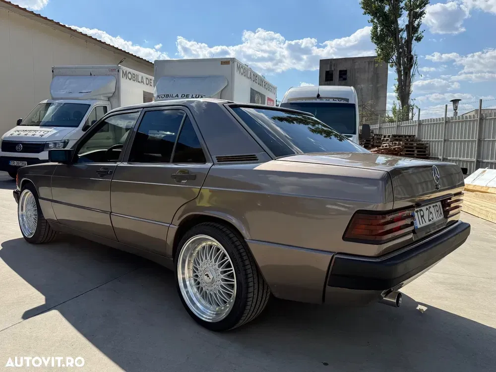 Mercedes-Benz 190 — imagine 4