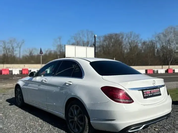 Mercedes-Benz C 180 d 7G-TRONIC