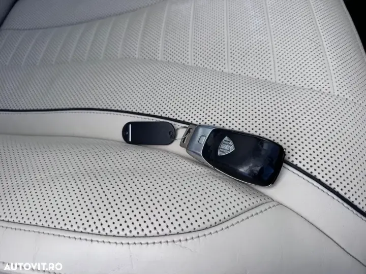 Mercedes-Benz S Maybach 560 4Matic 9G-TRONIC
