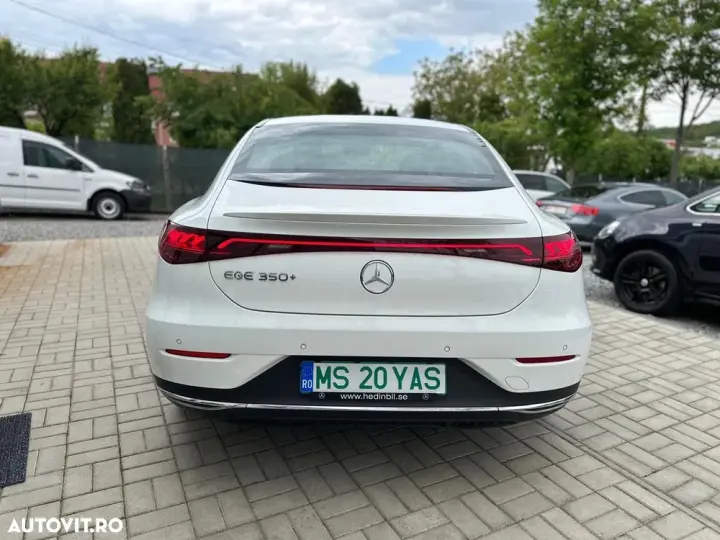 Mercedes-Benz EQE 350+