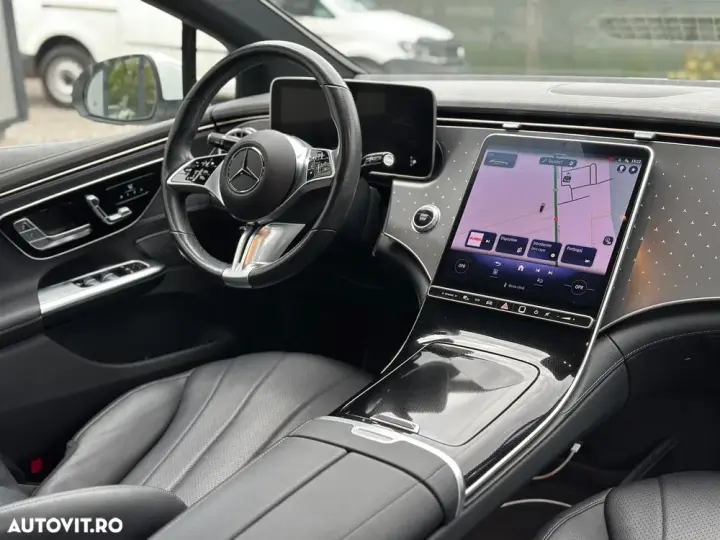 Mercedes-Benz EQE 350+