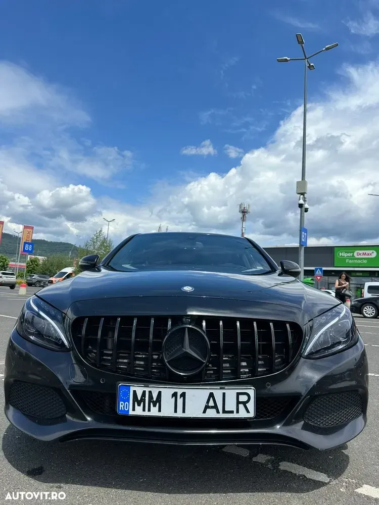 Mercedes-Benz C — imagine 2