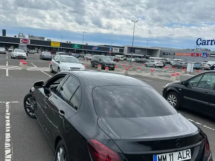 Mercedes-Benz C