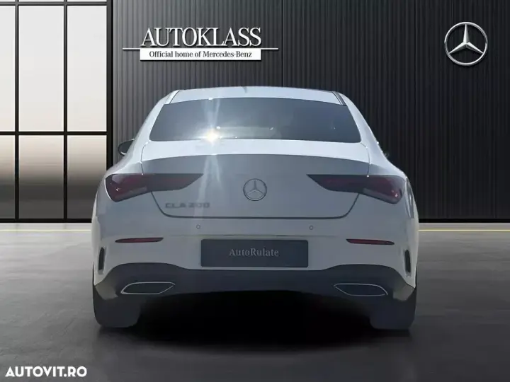 Mercedes-Benz CLA 200