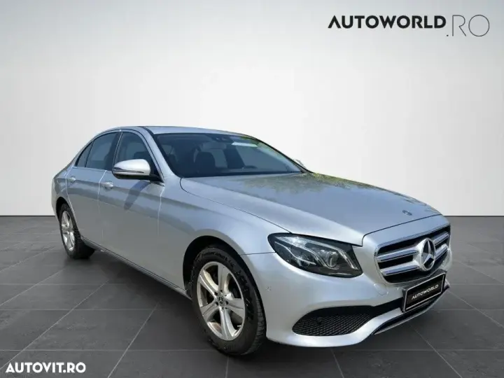 Mercedes-Benz E W213 220 d 4MATIC Aut.