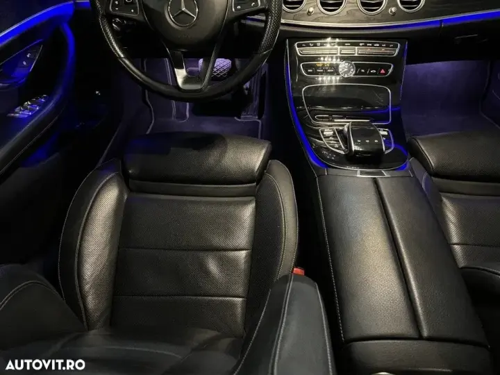 Mercedes-Benz E W213 220 d 4MATIC Aut.