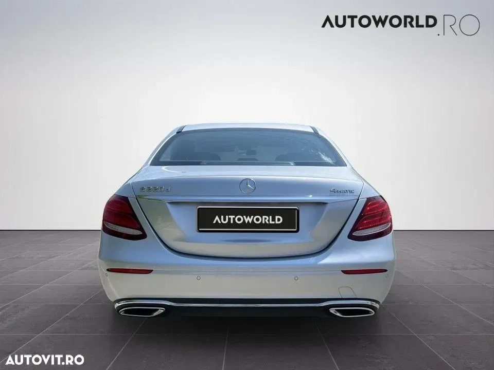 Mercedes-Benz E W213 220 d 4MATIC Aut. — imagine 3