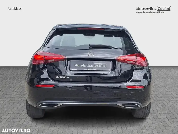Mercedes-Benz A 180