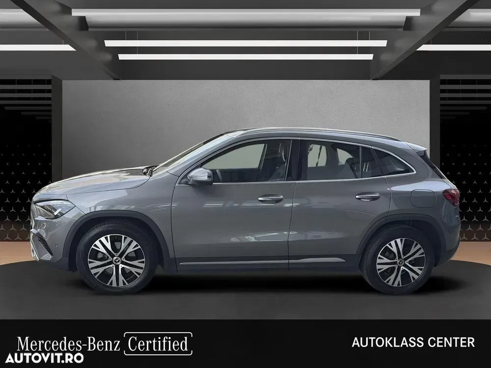 Mercedes-Benz GLA H247 180 MHEV — imagine 3