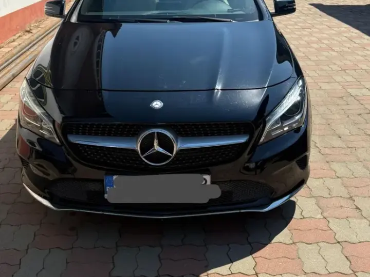 Mercedes-Benz CLA 200 C117