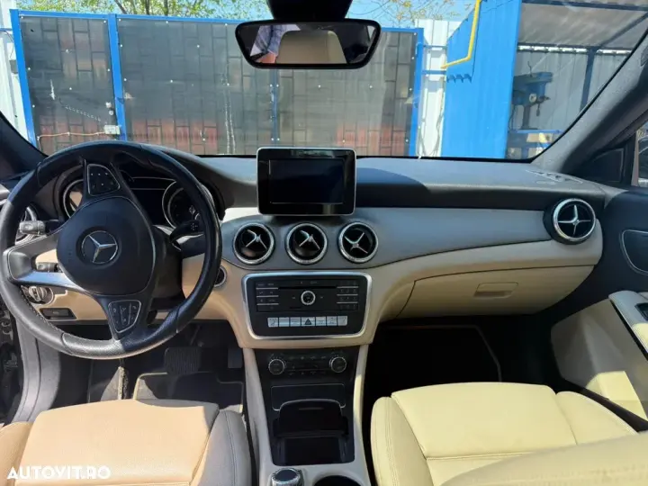 Mercedes-Benz CLA 200 C117
