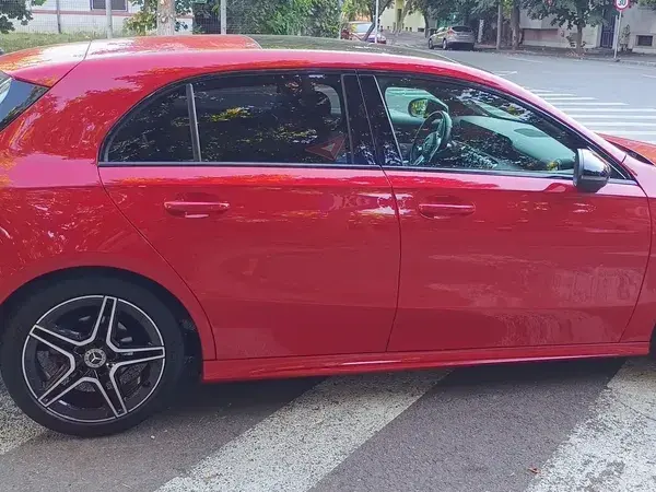 Mercedes-Benz A 180 W177/V177