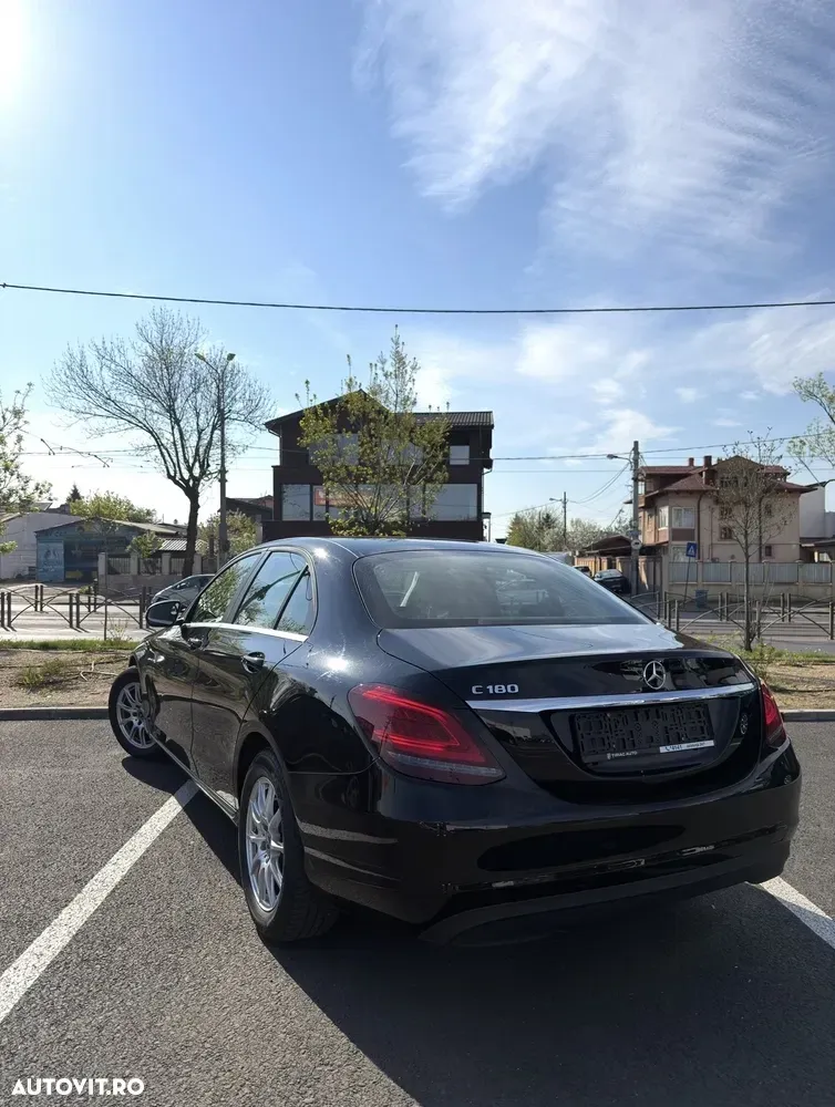 Mercedes-Benz C — imagine 4