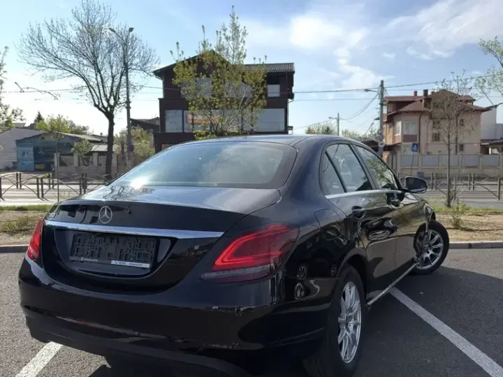 Mercedes-Benz C