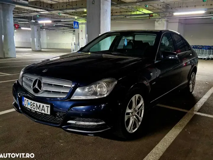 Mercedes-Benz C W204 180 BlueEFFICIENCY 7G-TRONIC