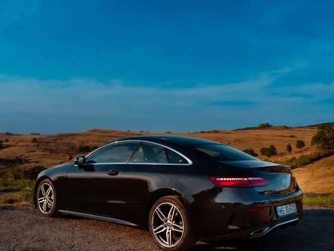 Mercedes-Benz E W213 200