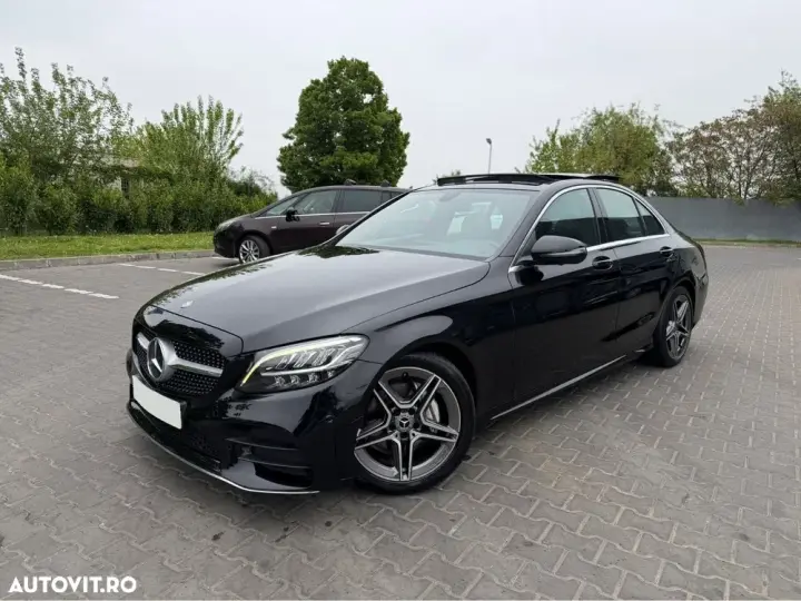 Mercedes-Benz C 220 d 9G-TRONIC AMG Line