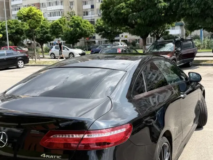 Mercedes-Benz E W213 400 4MATIC